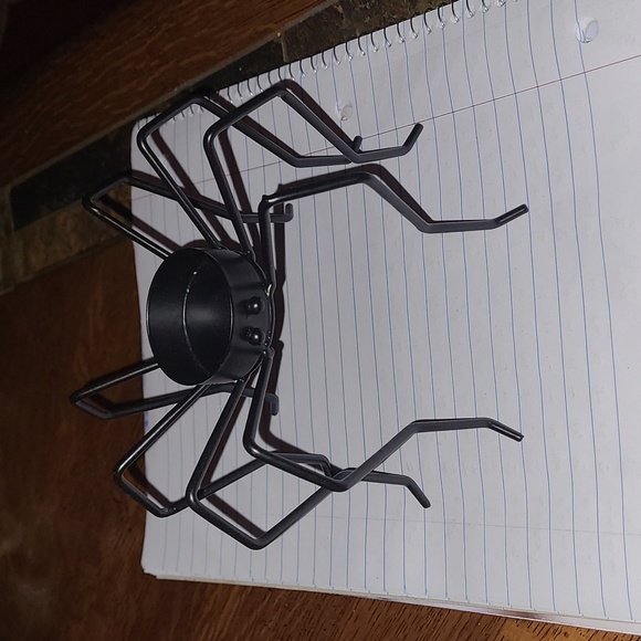 Spider Candle Holder - Picture 9 of 16
